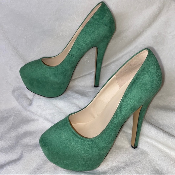 LOSLANDIFEN Green Suede Platform Pumps - Picture 8 of 8